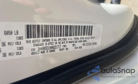 2010 Chrysler Town & Country Touring z USA, uszkodzony, nr VIN 2A4RR5D1XAR221717